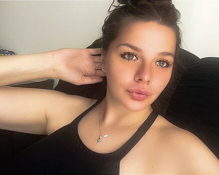 🔥 Prettygirlbloom leaked private photo uncensored full