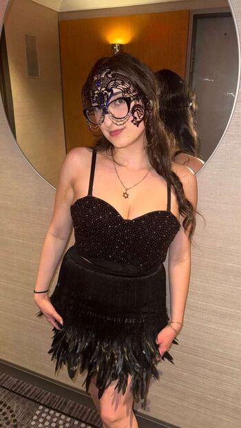 🔥 Qveenjulia leaked private photo uncensored full