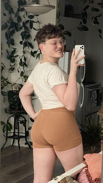🔥 Somelittlecrumbs leaked private photo uncensored full
