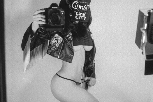 🔥 Stormi maya  page leaked private photo uncensored full