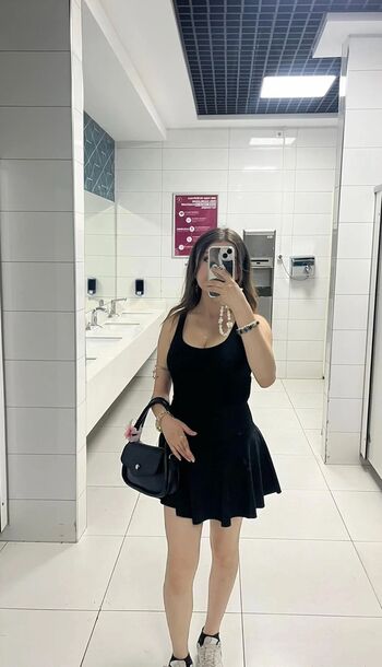 🔥 Zhla page leaked private photo uncensored full